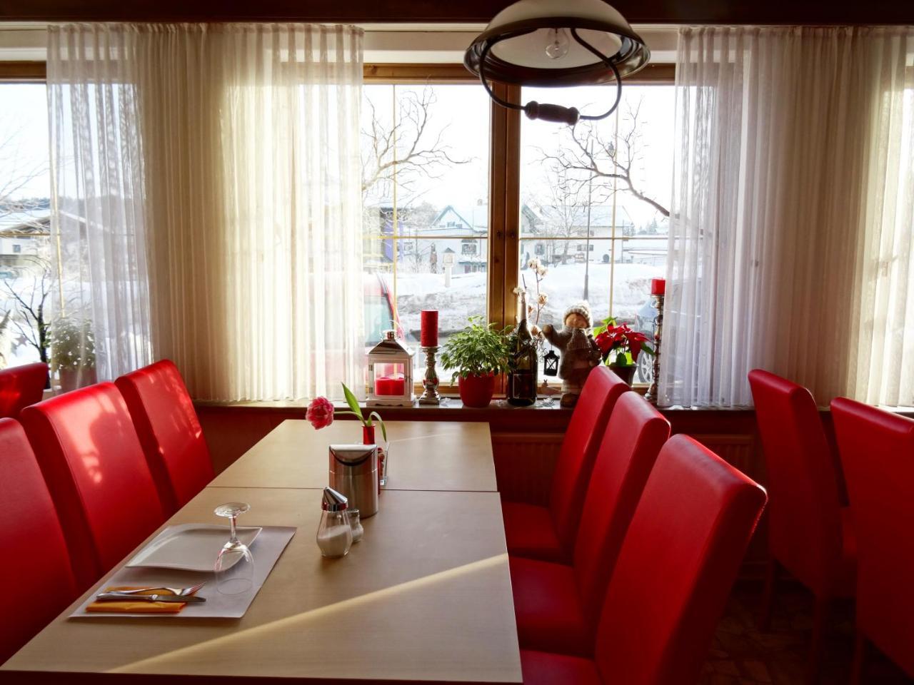 Hotel Gasthof Forelle Siegsdorf Bagian luar foto