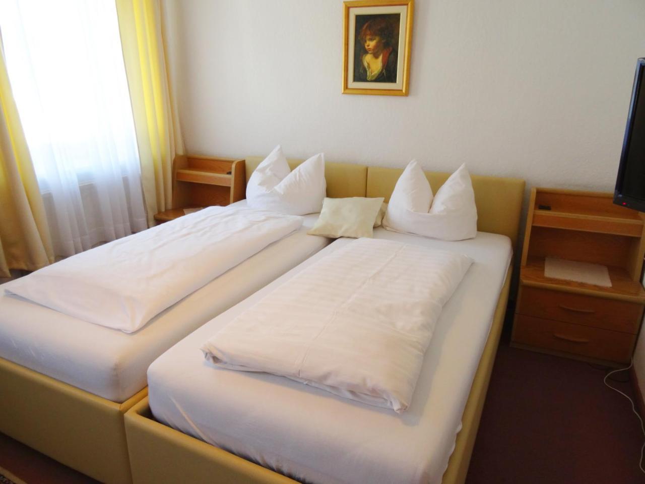 Hotel Gasthof Forelle Siegsdorf Bagian luar foto
