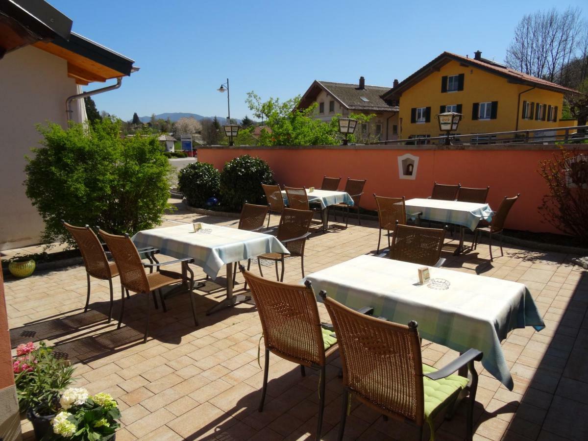 Hotel Gasthof Forelle Siegsdorf Bagian luar foto