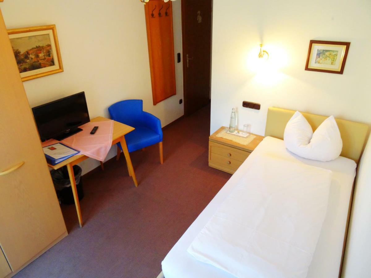 Hotel Gasthof Forelle Siegsdorf Bagian luar foto